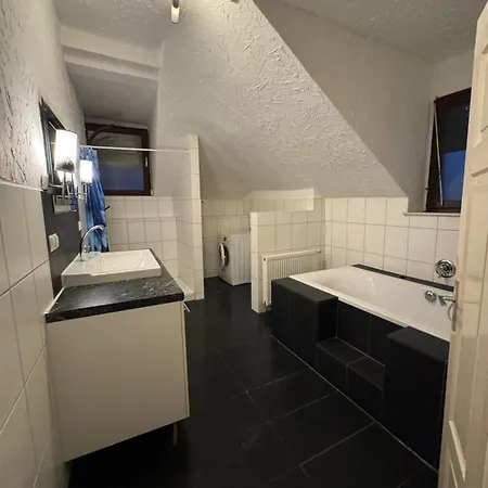 Monteurwohnung Apartment *